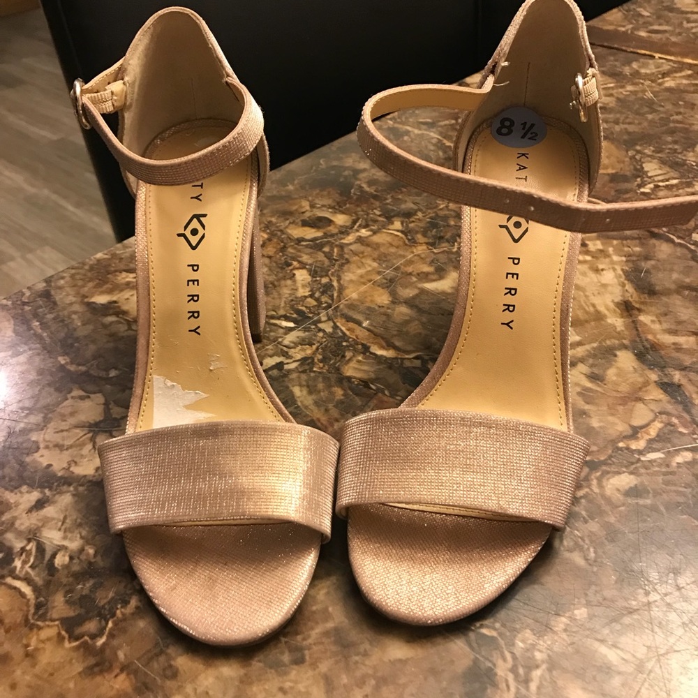 NWT Katy Perry gold sparkle sandal heel 8.5 - Picture 5 of 8